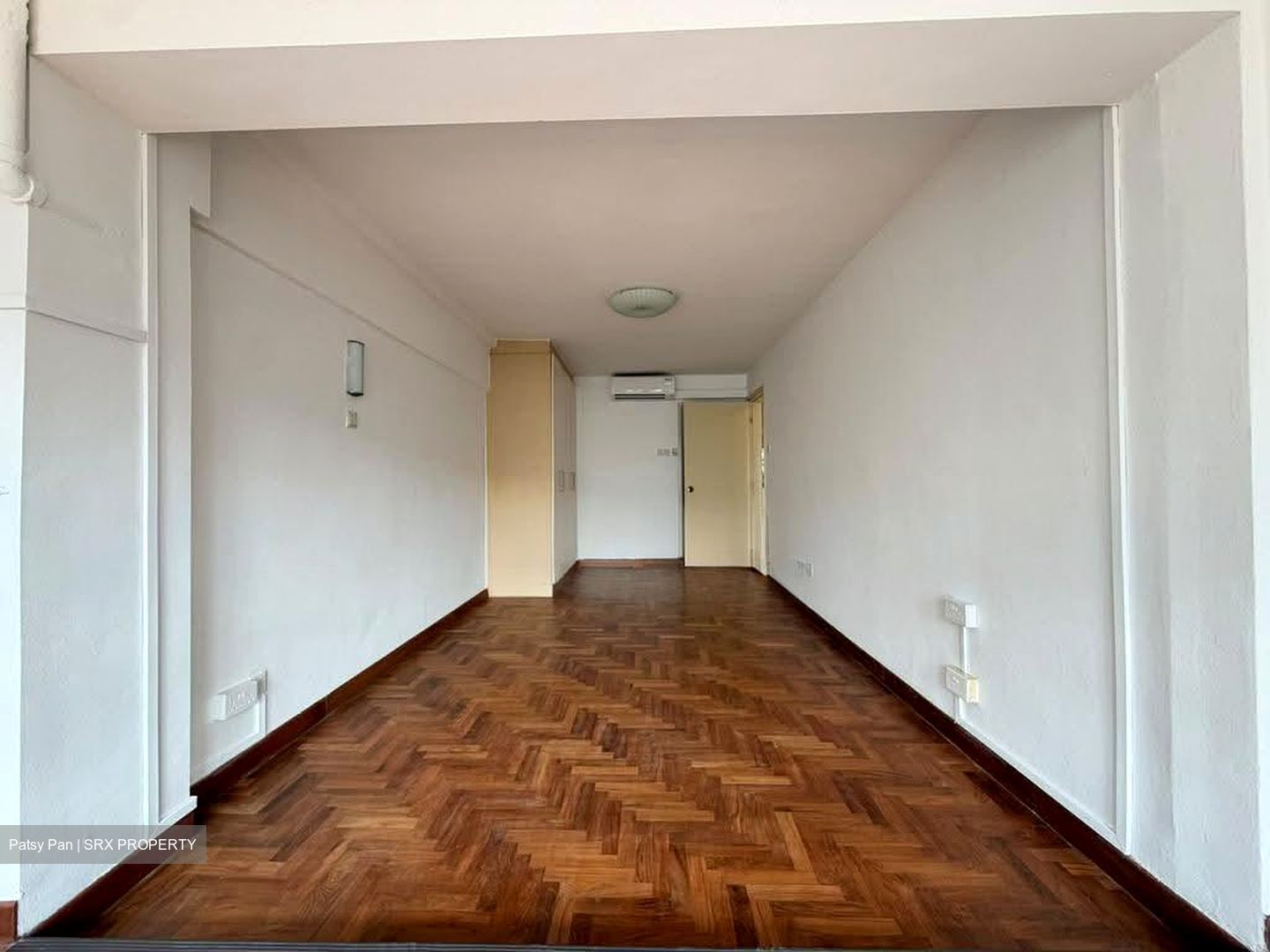 The Centrepoint (D9), Apartment #628884421